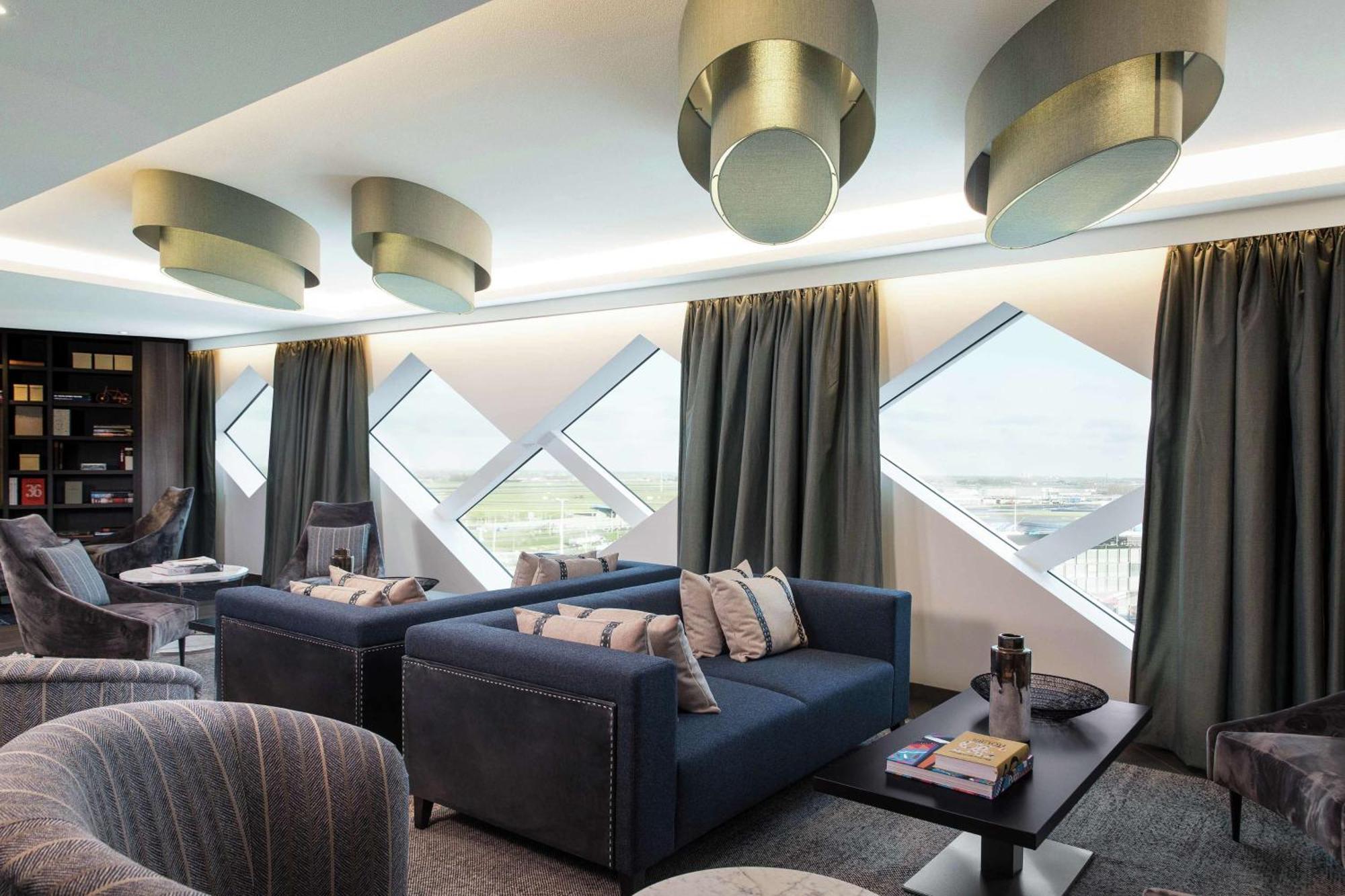 Hilton 4* Amsterdam Airport Schiphol